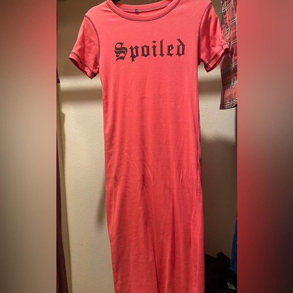 bubble gum pink ribbed dress, flatteringly and beautiful